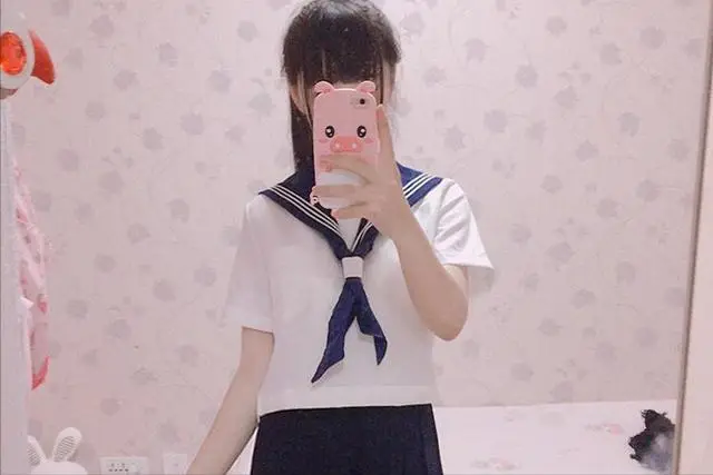 快手兔兔清纯女神形象崩塌_抖音网红小白兔黑料正能量2088,_兔兔直播日常与丑闻曝光