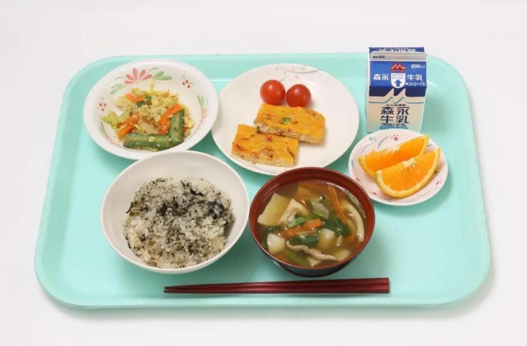日本小学生校餐_日本校餐历史演变_三星校餐在线观看