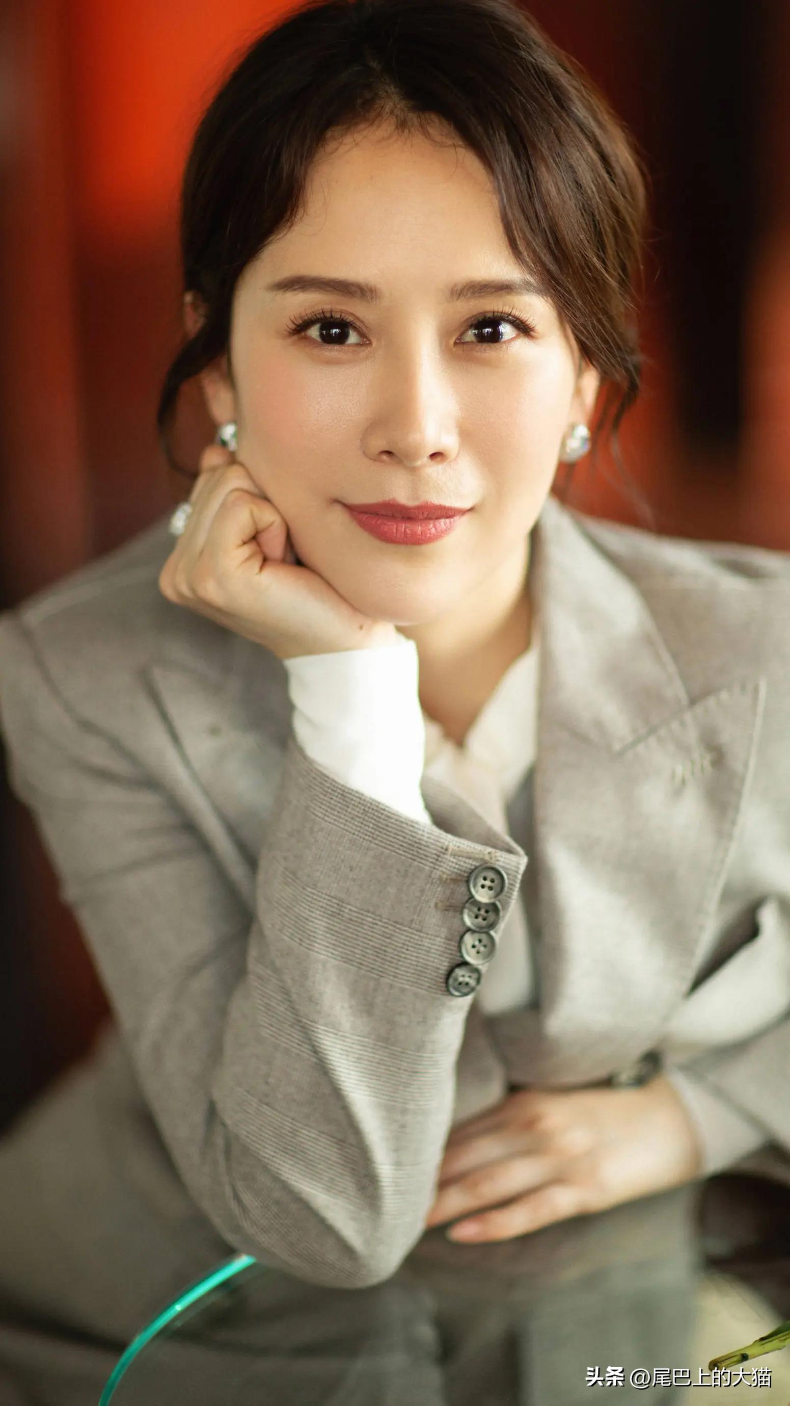 娱乐圈没有整容过_真实不做作的女星_不整容的女星